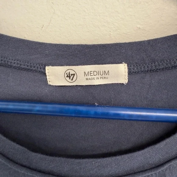 Women’s ‘47 Brand MLB 2024 World Series New York Yankees T Shirt Sz Medium NWT - Picture 3 of 4